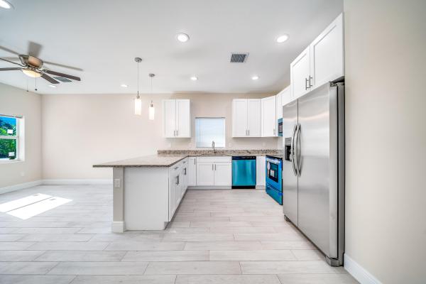 West Gate Estates, 3405 Saranac Ave, West Palm Beach, Florida 33409, image 3