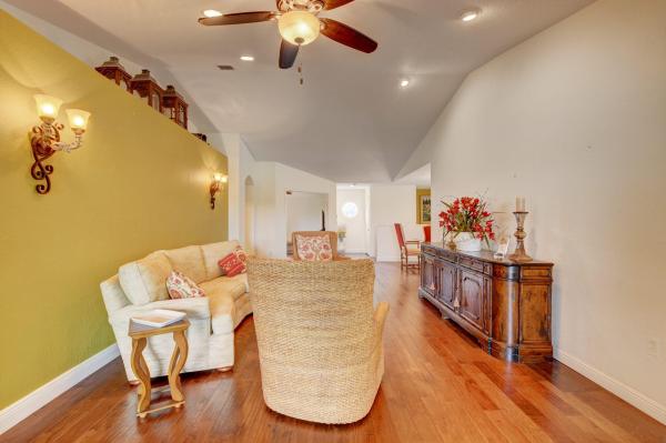 Crystal Pointe At Coral Lakes, 12462 Crystal Pointe Dr #201, Boynton Beach, Florida 33437, image 3