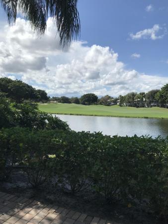Cambridge At Wycliffe, 4614 Carlton Golf Dr, Lake Worth, Florida 33449, image 2