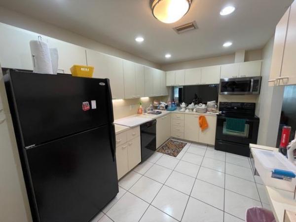 Gately At Cresthaven Townhomes, 2638 Gately Dr E #24, West Palm Beach, Florida 33415, image 3