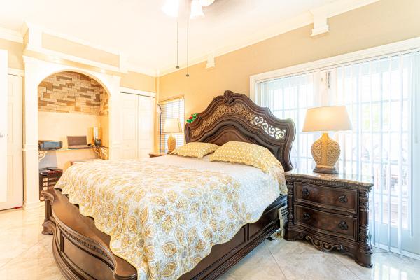 Lake Osborne Heights, 802 Small Dr, Lake Worth Beach, Florida 33461, image 3