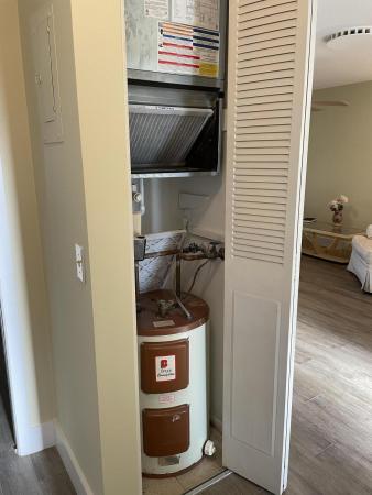 Ashley At Cresthaven Villas, 2781 Ashley Dr E, West Palm Beach, Florida 33415, image 2