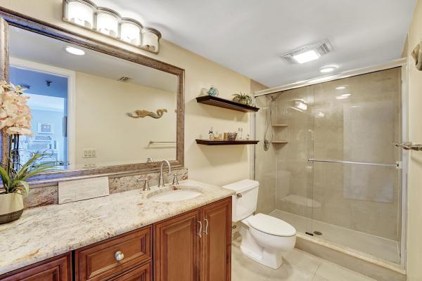 Lakeshore Colony, 8200 Lakeshore Dr #3070, Hypoluxo, Florida 33462, image 1