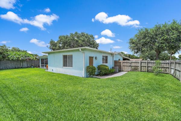 Palm Beach Gardens Estates, 340 Lighthouse Dr, Palm Beach Gardens, Florida 33410, image 1
