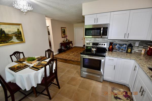 Imperial Villas, 2716 Peer Ln, Delray Beach, Florida 33445, image 3