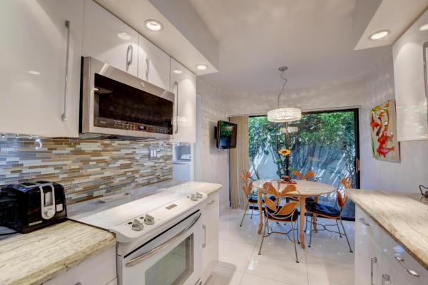 Willow Wood Gardens At Boca West Country Club, 6878 Willow Wood Dr #301, Boca Raton, Florida 33434, image 1