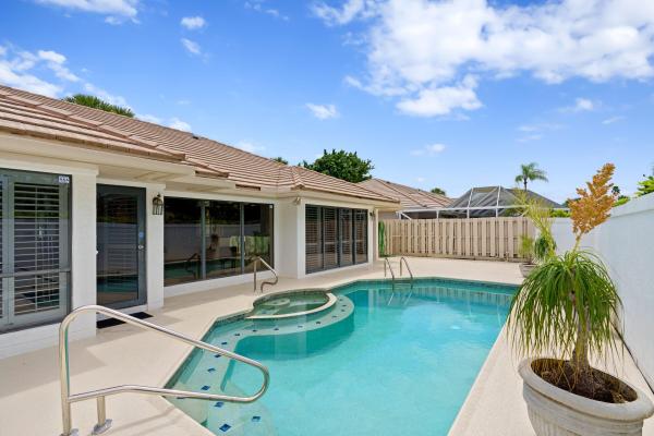 Cypress Point Villas Of Boca West Country Club, 20501 Linksview Way, Boca Raton, Florida 33434, image 3