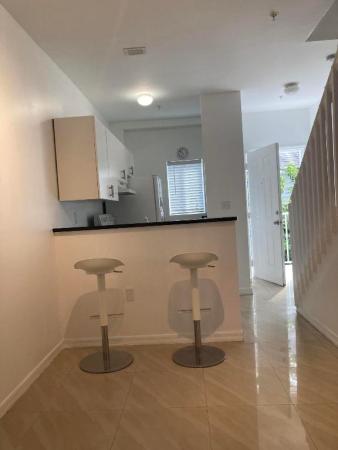 Castello, 853 SW 2nd St #210, Miami, Florida 33130, image 2