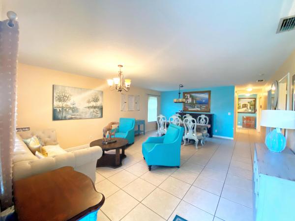 Tohkanen, 4787 Bertha St, Lake Worth, Florida 33461, image 3