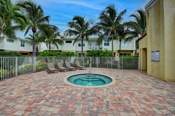 Valletta, 100 NW 69th Cir #82, Boca Raton, Florida 33487, image 1