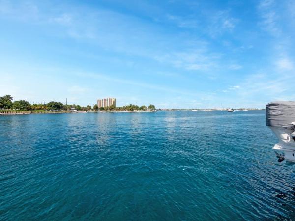 Bali Waterfront, 2649 Lake Dr #2, Riviera Beach, Florida 33404, image 3