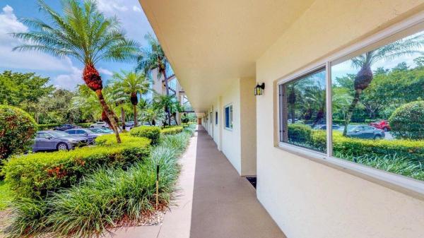 Fairway Club, 4735 Lucerne Lakes Blvd E #103, Lake Worth, Florida 33467, image 1