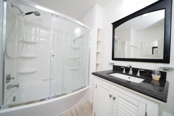 Lakeside Of Banyan Springs, 5362 Cedar Lake Dr #202, Boynton Beach, Florida 33437, image 2