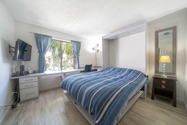 Lakeside Of Banyan Springs, 5362 Cedar Lake Dr #202, Boynton Beach, Florida 33437, image 1