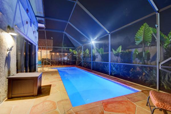Citrus Glen, 175 Executive Cir, Boynton Beach, Florida 33436, image 2