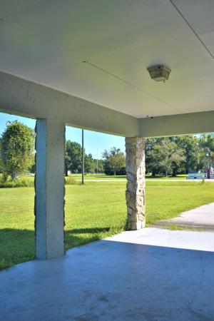 311 SW 72nd Ter, Florida 34974, image 1