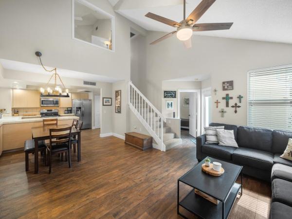 Wellesley At Lake Clarke Shores, 8122 Northboro Ct, Lake Clarke Shores, Florida 33406, image 2