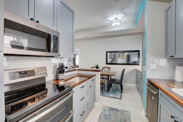 Trends At Boca Raton, 8558 Floralwood Dr, Boca Raton, Florida 33433, image 2
