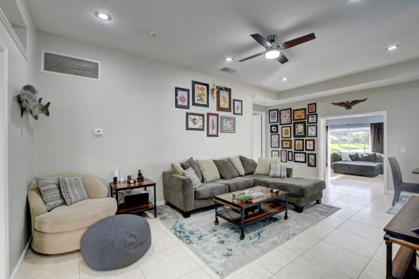 Trends At Boca Raton, 8558 Floralwood Dr, Boca Raton, Florida 33433, image 1