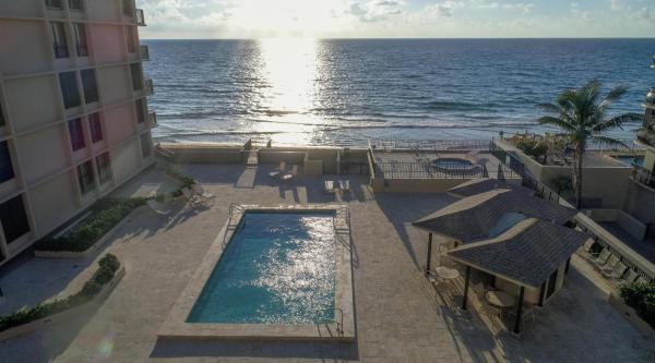 Dune Deck, 3610 S Ocean Blvd #305, South Palm Beach, Florida 33480, image 2