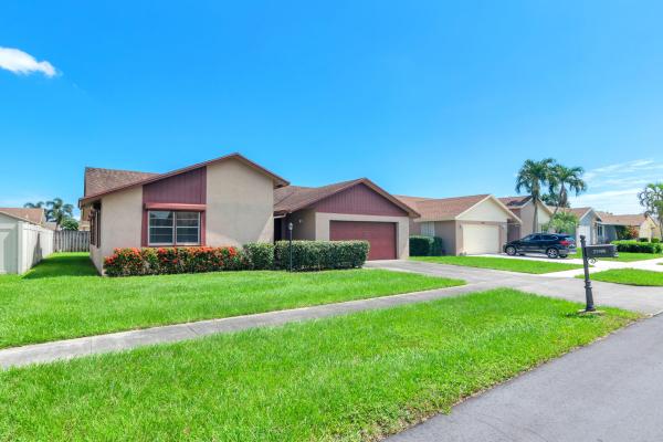 Barwood Estates, 23098 SW 55th Ave, Boca Raton, Florida 33433, image 2