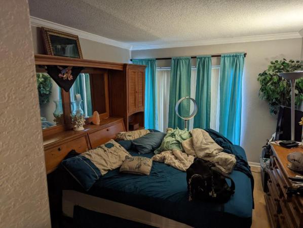 Lori Lynn, 725 Hummingbird Way #103, North Palm Beach, Florida 33408, image 1