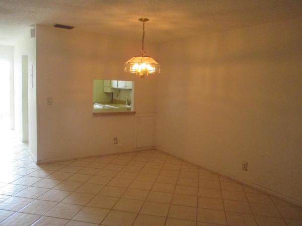 Golden Lakes Village, 124 Lake Olive Dr, West Palm Beach, Florida 33411, image 2