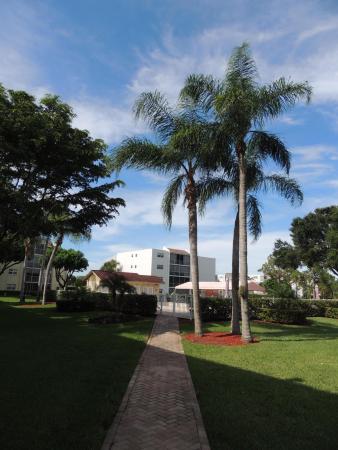 Dorchester At Poinciana Place, 3286 Arcara Way #410, Lake Worth, Florida 33467, image 1