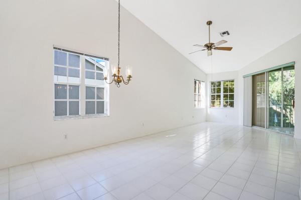 Andover At Wycliffe, 10185 Andover Coach Cir #H1, Lake Worth, Florida 33449, image 2