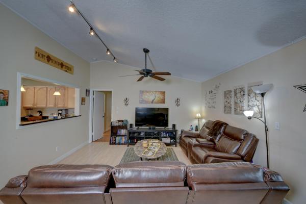 1310 SW Vizcaya Cir, Florida 34990, image 1