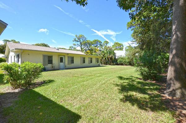 4916 Paleo Pines Cir, Fort Pierce, Florida 34951, image 2