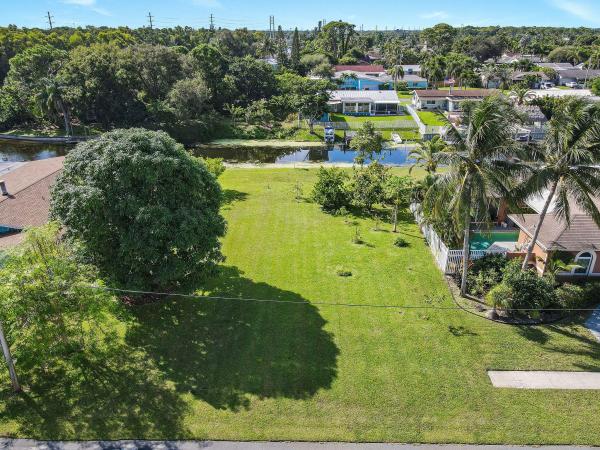 1010 SW 24th Ave, Boynton Beach, Florida 33426, image 1