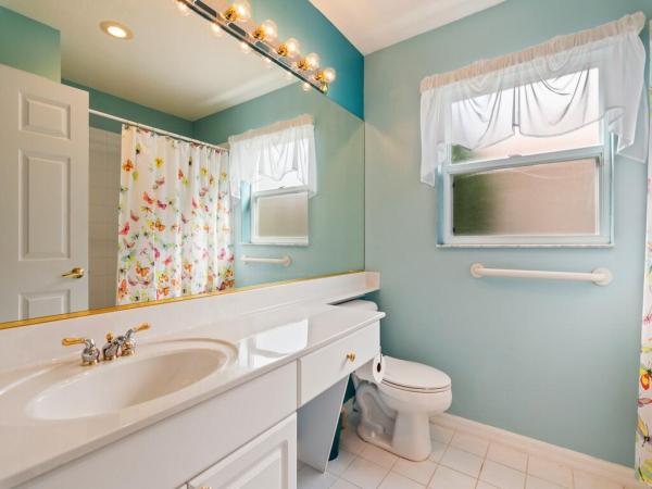 Isle Of Capri, 599 NW Lambrusco Dr, Port St. Lucie, Florida 34986, image 3