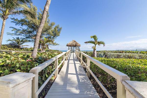 Oasis Singer Island, 3920 N Ocean Dr #5A, Riviera Beach, Florida 33404, image 2