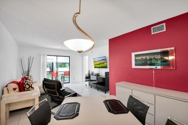 Lucerne Lakes Golf Colony, 7118 Golf Colony Ct #106, Lake Worth, Florida 33467, image 1