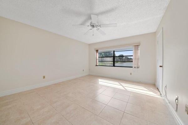 The Vistas Of Boca Lago, 21476 Juego Cir, Boca Raton, Florida 33433, image 2