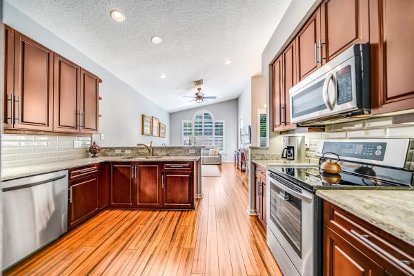 Lake Charles, 615 SW Lake Charles Cir, Port St. Lucie, Florida 34986, image 2
