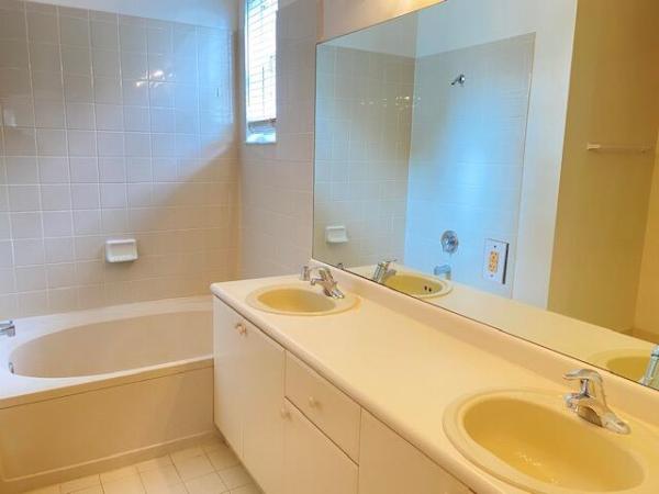 Shoma Courtyards At Royal Palm Beach, 1000 Shoma Dr, Royal Palm Beach, Florida 33414, image 1