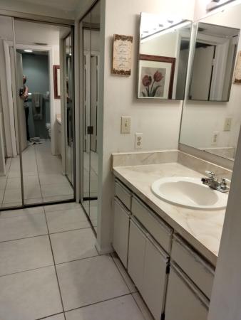 Evergreen At Port St Lucie, 1628 SE Green Acres Cir #I-203, Port St. Lucie, Florida 34952, image 2