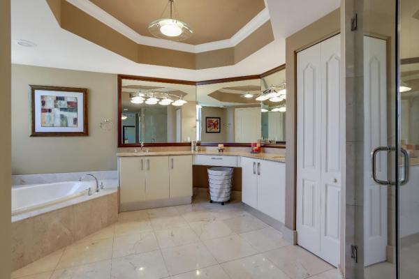 1 Ocean Boulevard, 101 SE 20th Ave #302, Deerfield Beach, Florida 33441, image 1