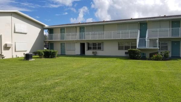 Sterling Village, 680 Horizons W #103, Boynton Beach, Florida 33435, image 1
