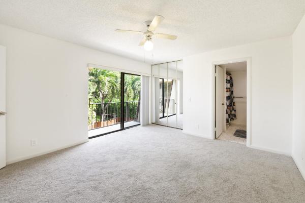 Lago Lucerne, 3968 August Dr, Lake Worth, Florida 33461, image 1