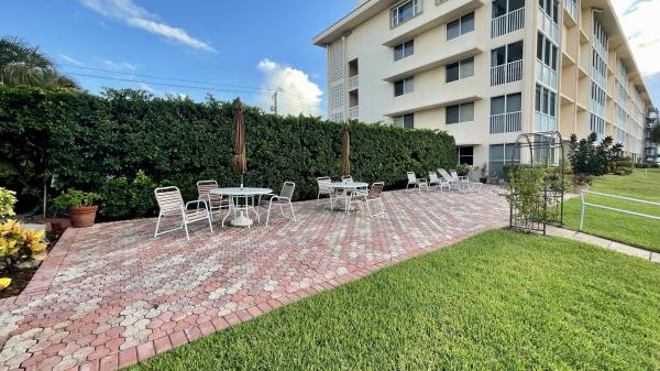 Boca House, 698 NE Spanish River Blvd #0120, Boca Raton, Florida 33431, image 1