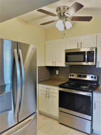 Midport Place, 1512 SE Royal Green Cir #203, Port St. Lucie, Florida 34952, image 2