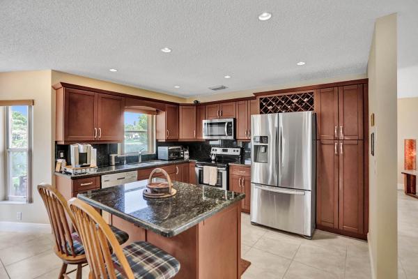 Bristol Isle At Lake Charleston, 7053 Davit Cir, Lake Worth, Florida 33467, image 1