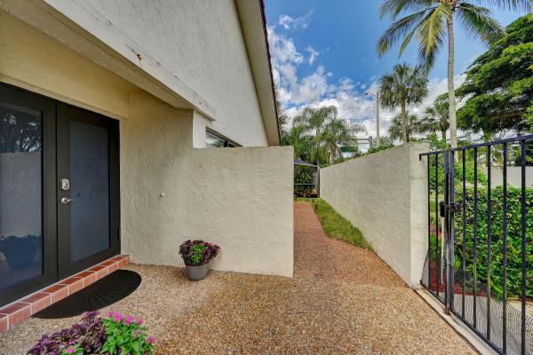 Pradera Of Via Verde, 6897 Palmar Ct, Boca Raton, Florida 33433, image 3
