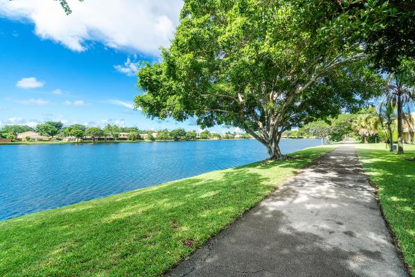 Country Lake, 5322 Tennis Ln, Delray Beach, Florida 33484, image 3