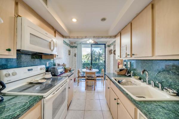 Winston Towers 700, 290 174th St #L17, Sunny Isles Beach, Florida 33160, image 2