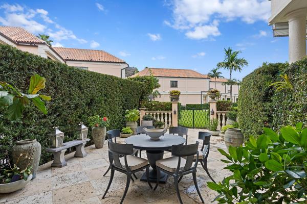 Villa Plati, 236 Bradley Pl, Palm Beach, Florida 33480, image 1