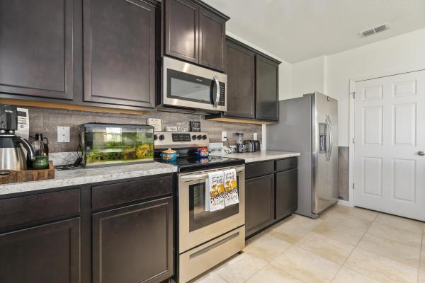 Creekside, 3100 Yellowstone Cir, Fort Pierce, Florida 34945, image 1